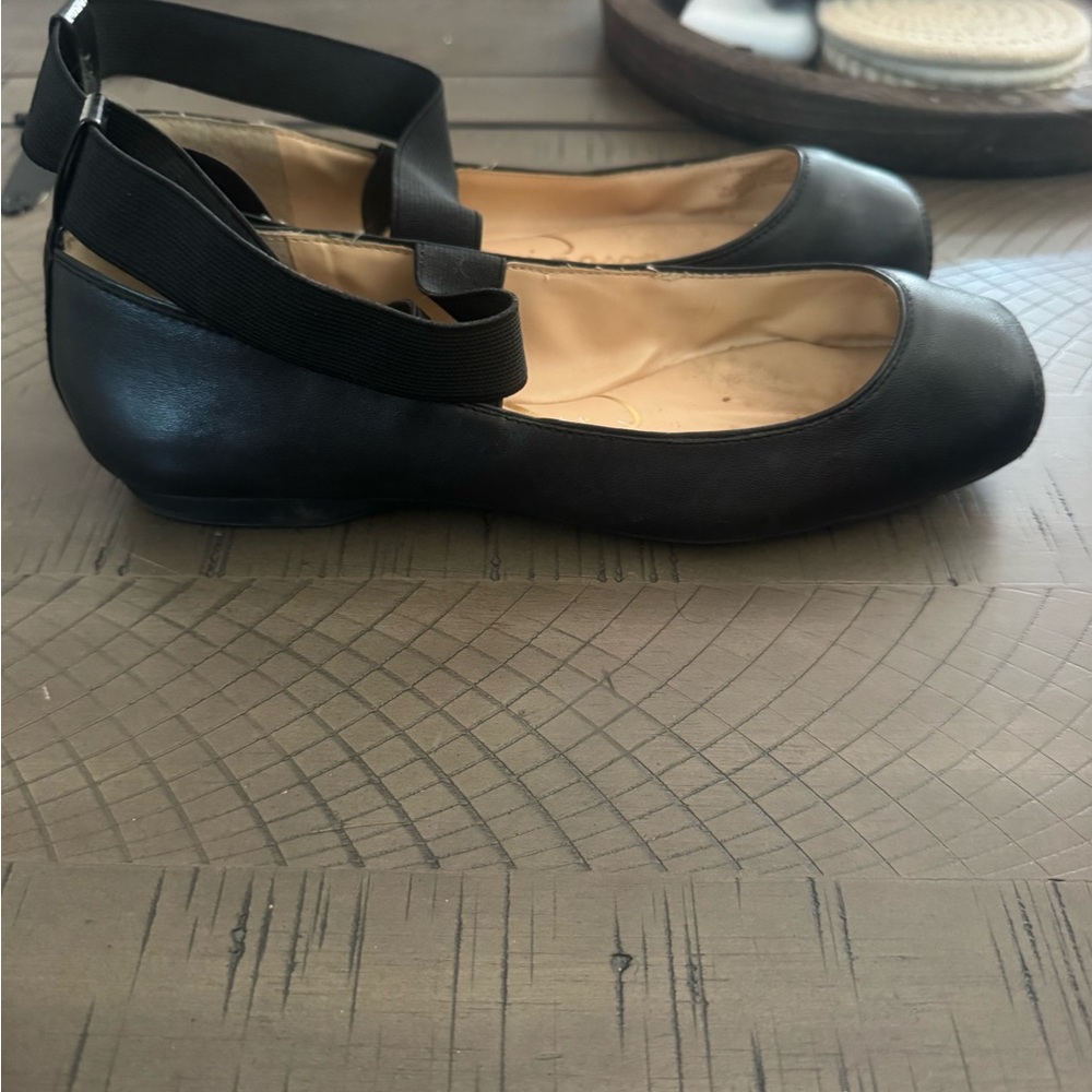 Jessica Simpson Black Slip-On Flats